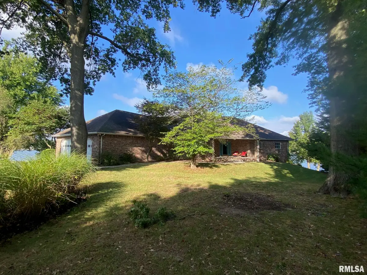 2419 Eastwood Drive, Taylorville, IL 62568 - #1