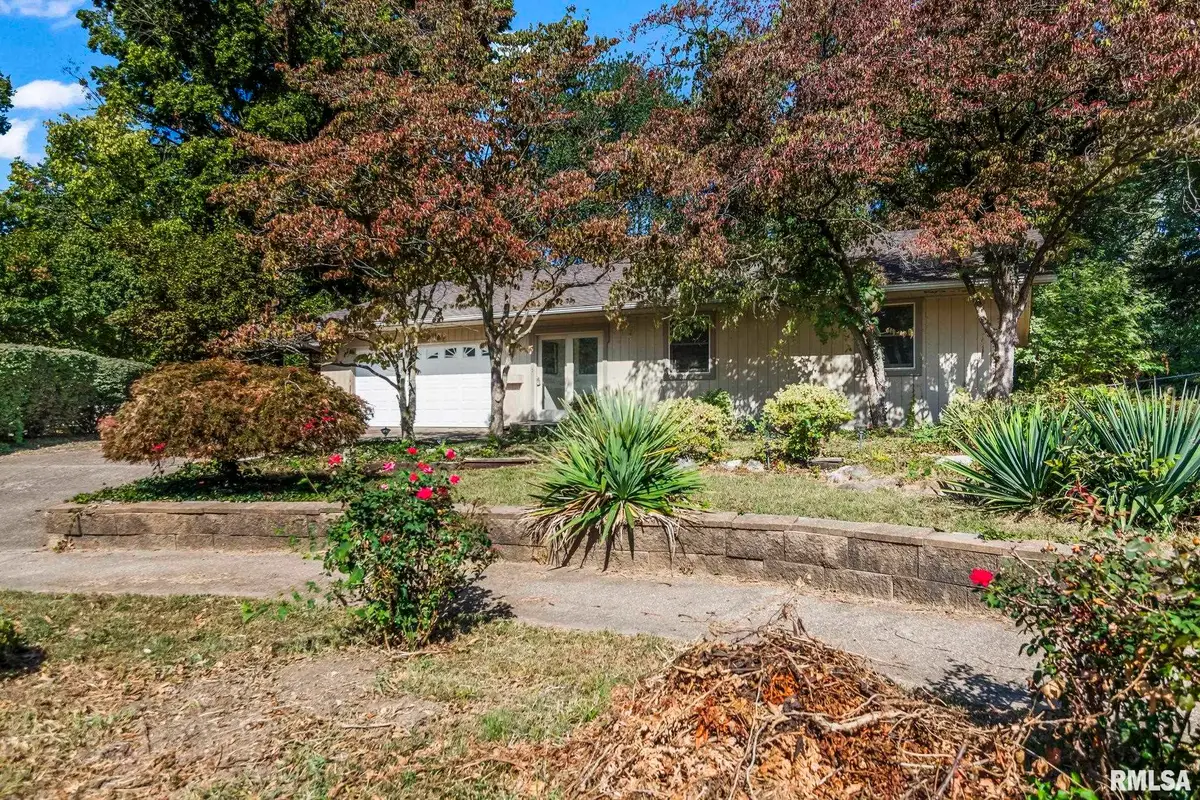 2833 White Plains Court, Springfield, IL 62704 - Image #1