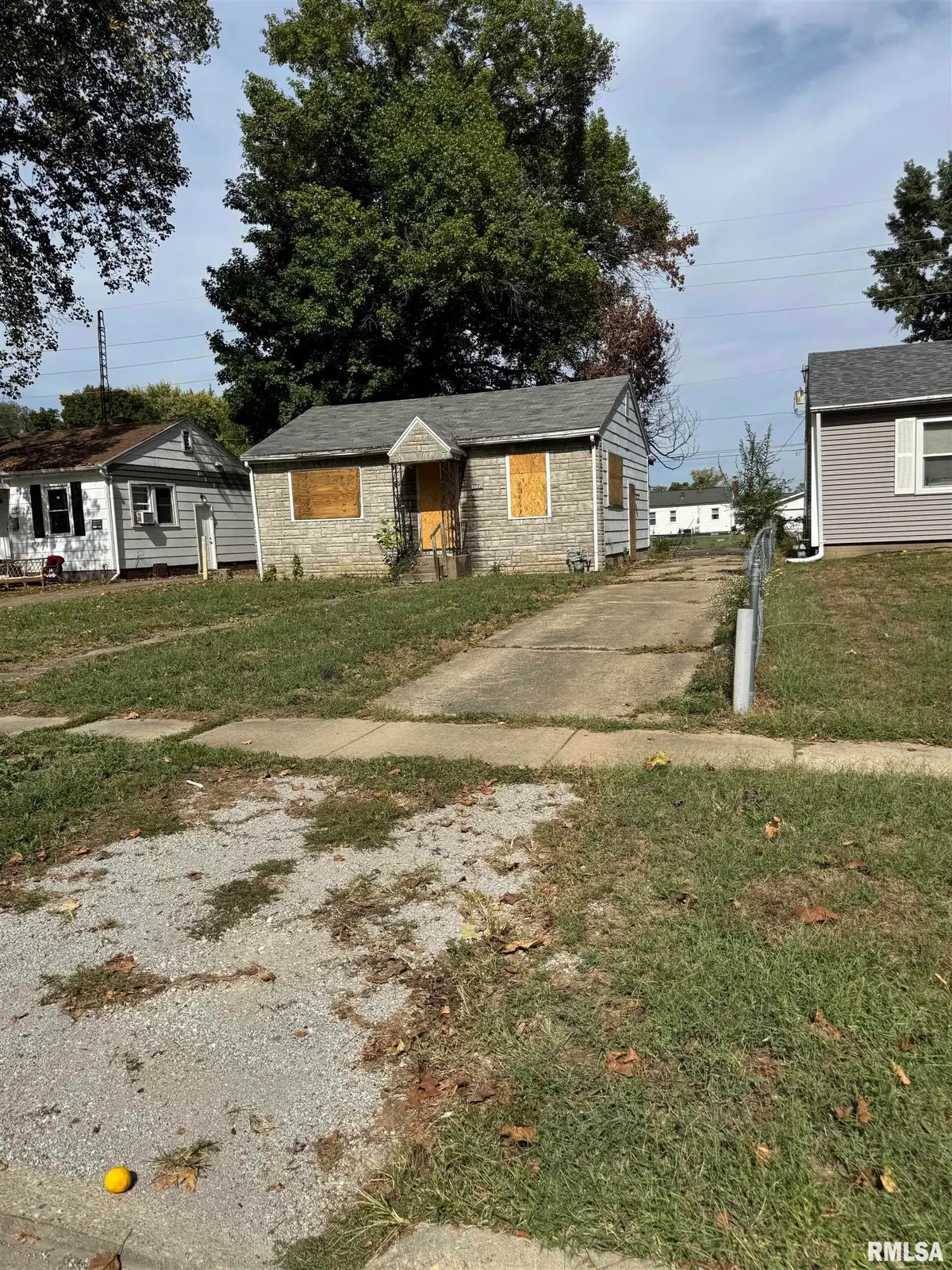 2117 E Monroe Street, Springfield, IL 62703 - Image #1