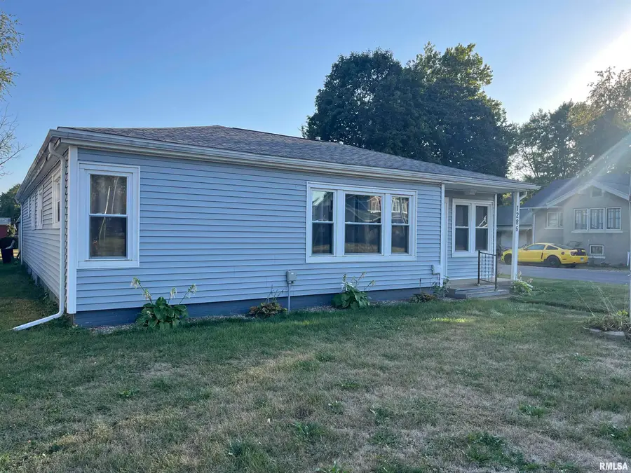 1286 W Losey Street, Galesburg, IL 61401 - Image #3