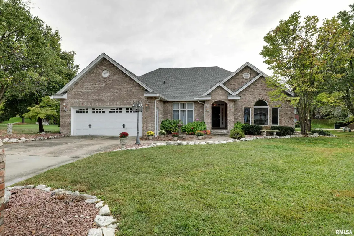 620 Birdie Lane, Quincy, IL 62305 - #1