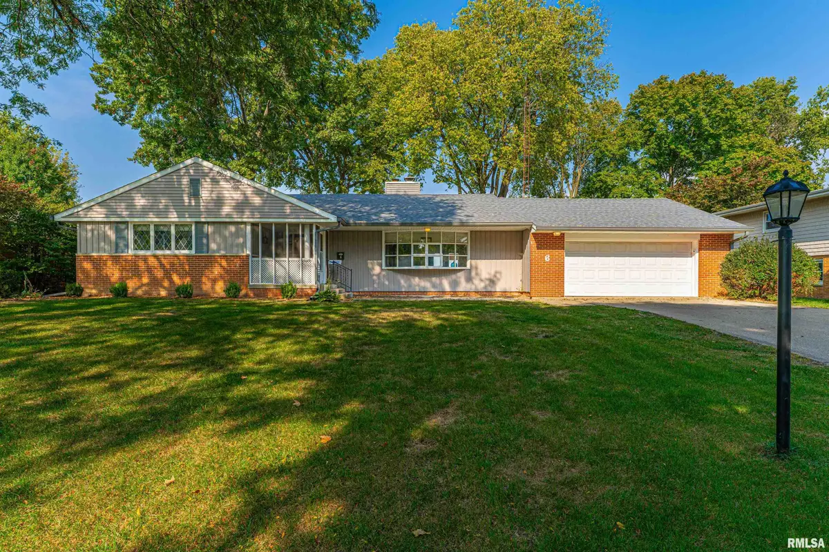 6 Meadow Lane, Lincoln, IL 62656 - Image #1