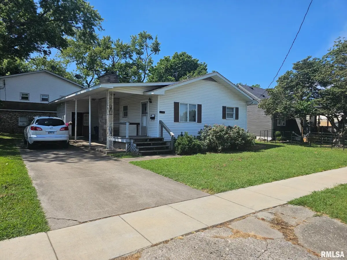 1208-1210 E Main Street, West Frankfort, IL 62896 - Image #1