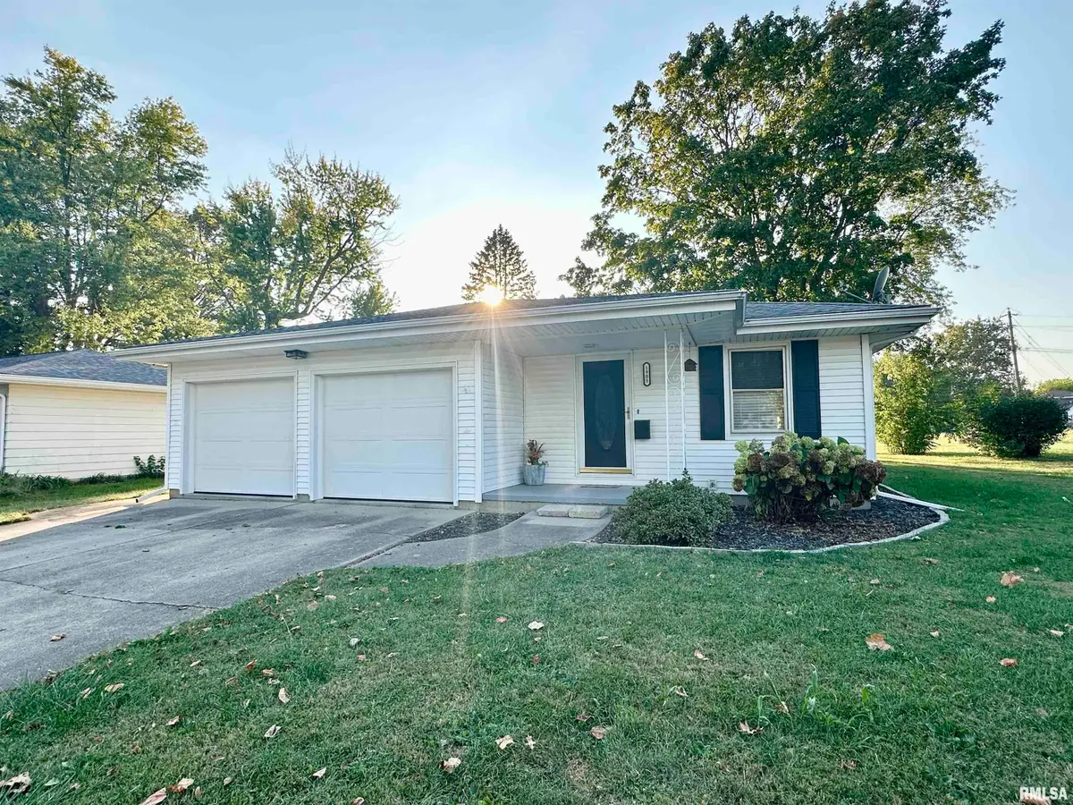 1905 Southview Court, Jacksonville, IL 62650 - Image #1