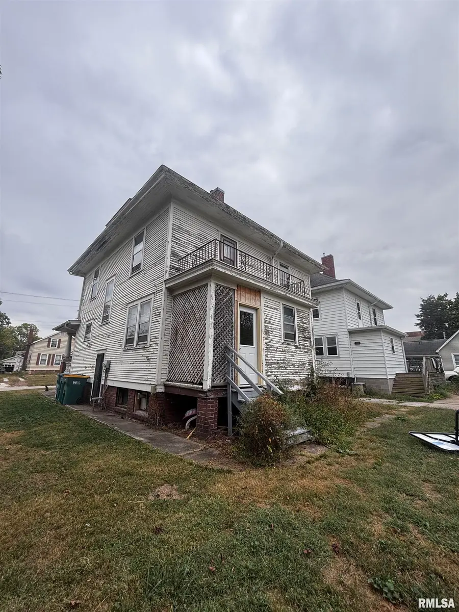 144 Sumner Street, Galesburg, IL 61401 - Image #2