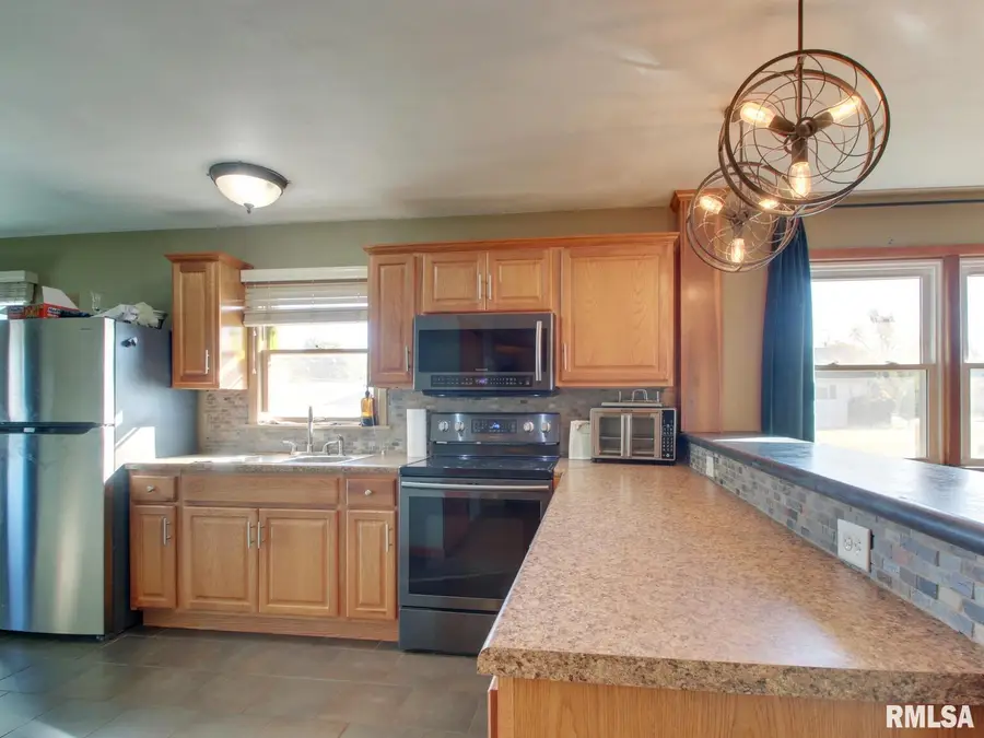 1229 Spruce Street, Quincy, IL 62301 - Image #3