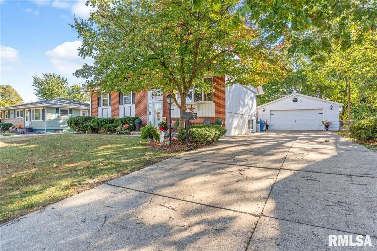 1916 N 24th Street, Springfield, IL 62702-3043 - #1