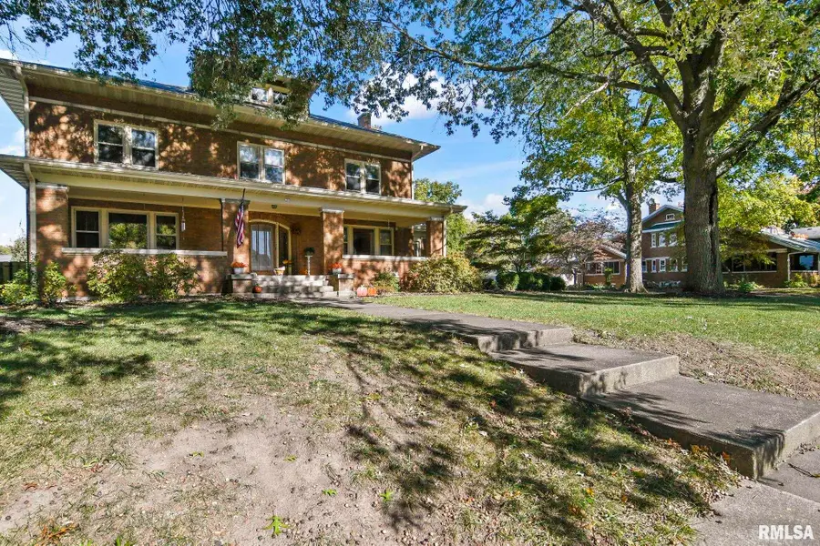 104 Tremont Street, Lincoln, IL 62656 - Image #3