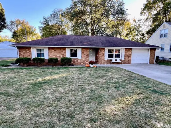 107 E Michigan Avenue, Jacksonville, IL 62650