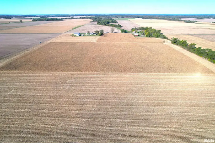 2000 E Road, Saint Peter, IL 62880 - Image #3