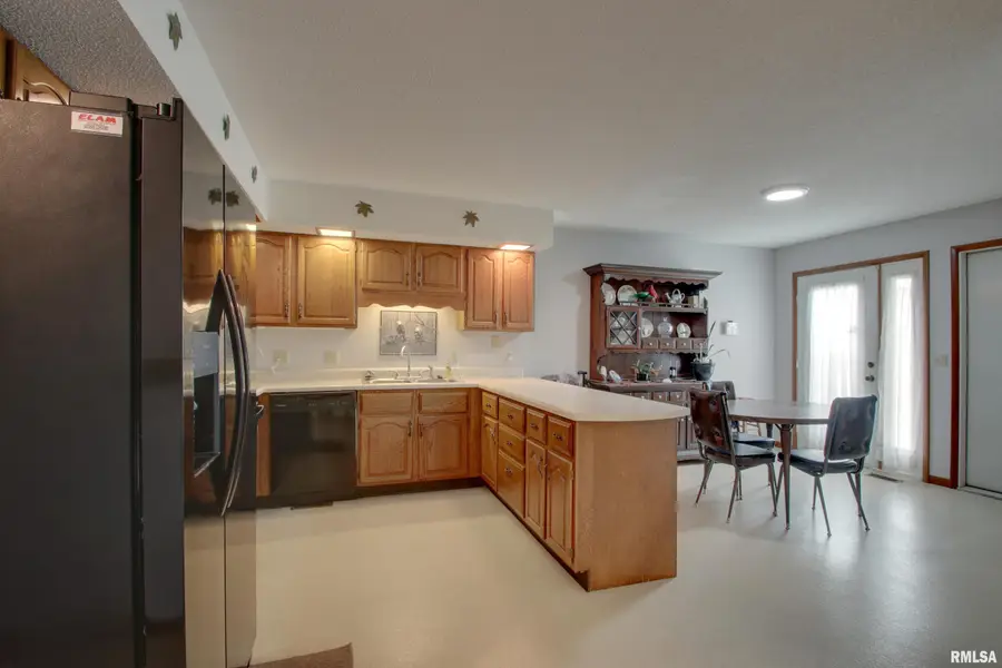 4006 Pine Ridge Drive, Quincy, IL 62305 - Image #3