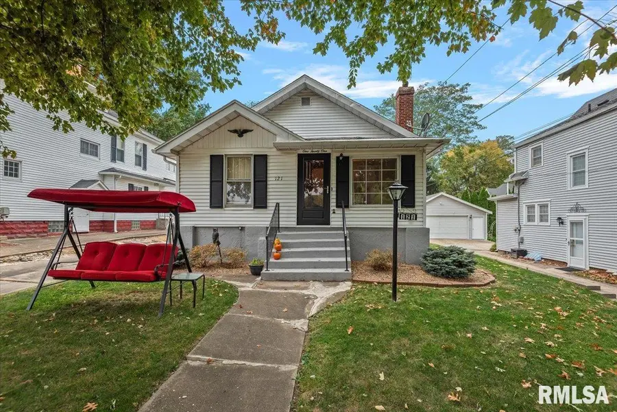 121 City Place, Jacksonville, IL 62650 - Image #2