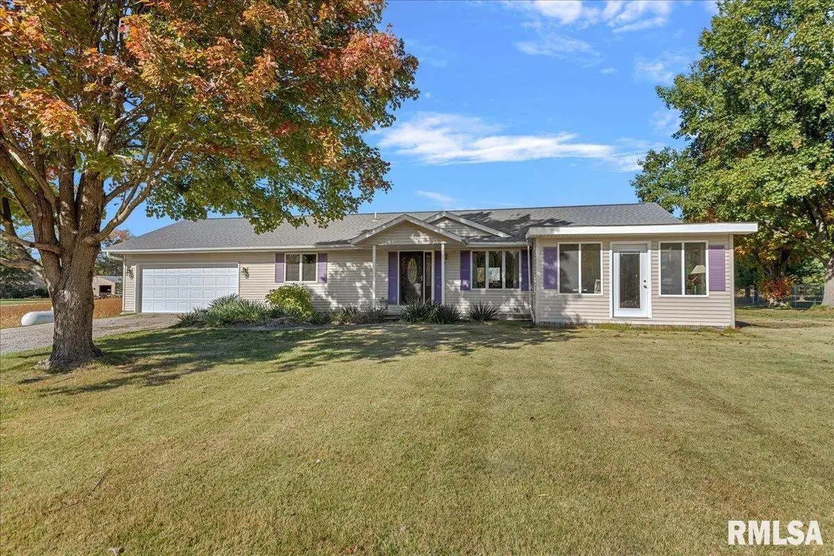 11951 Mechanicsburg Blacktop, Mechanicsburg Township, IL 62545 - Image #1