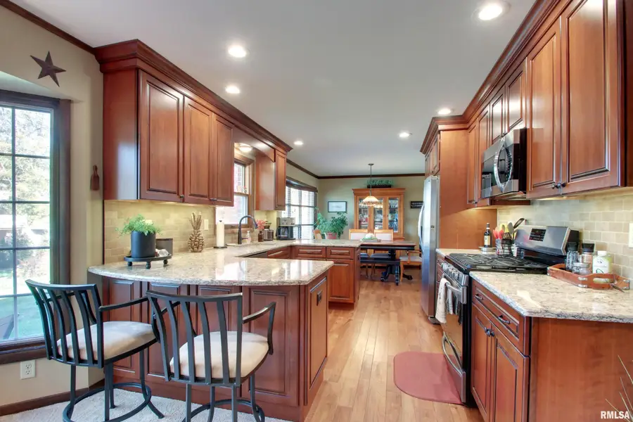 3111 Cabot Road, Quincy, IL 62301 - Image #3