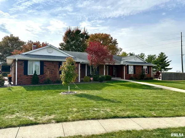 307 Westwinds Drive, Jacksonville, IL 62650