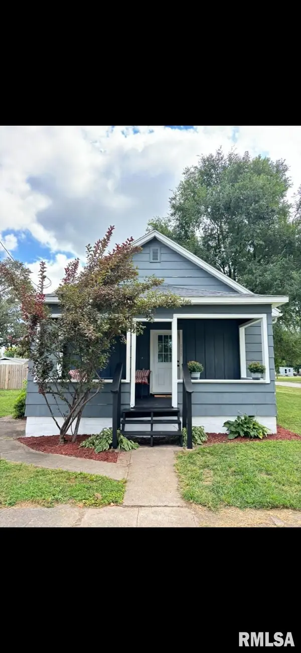 315 Mason Street, Tovey, IL 62570