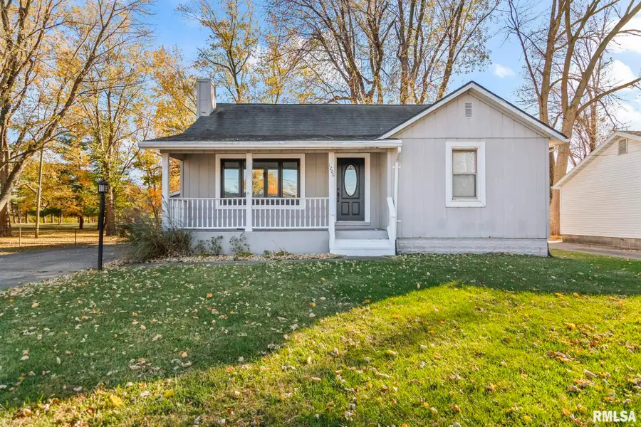 1206 W Rutledge Street, Pawnee, IL 62558 - Image #2