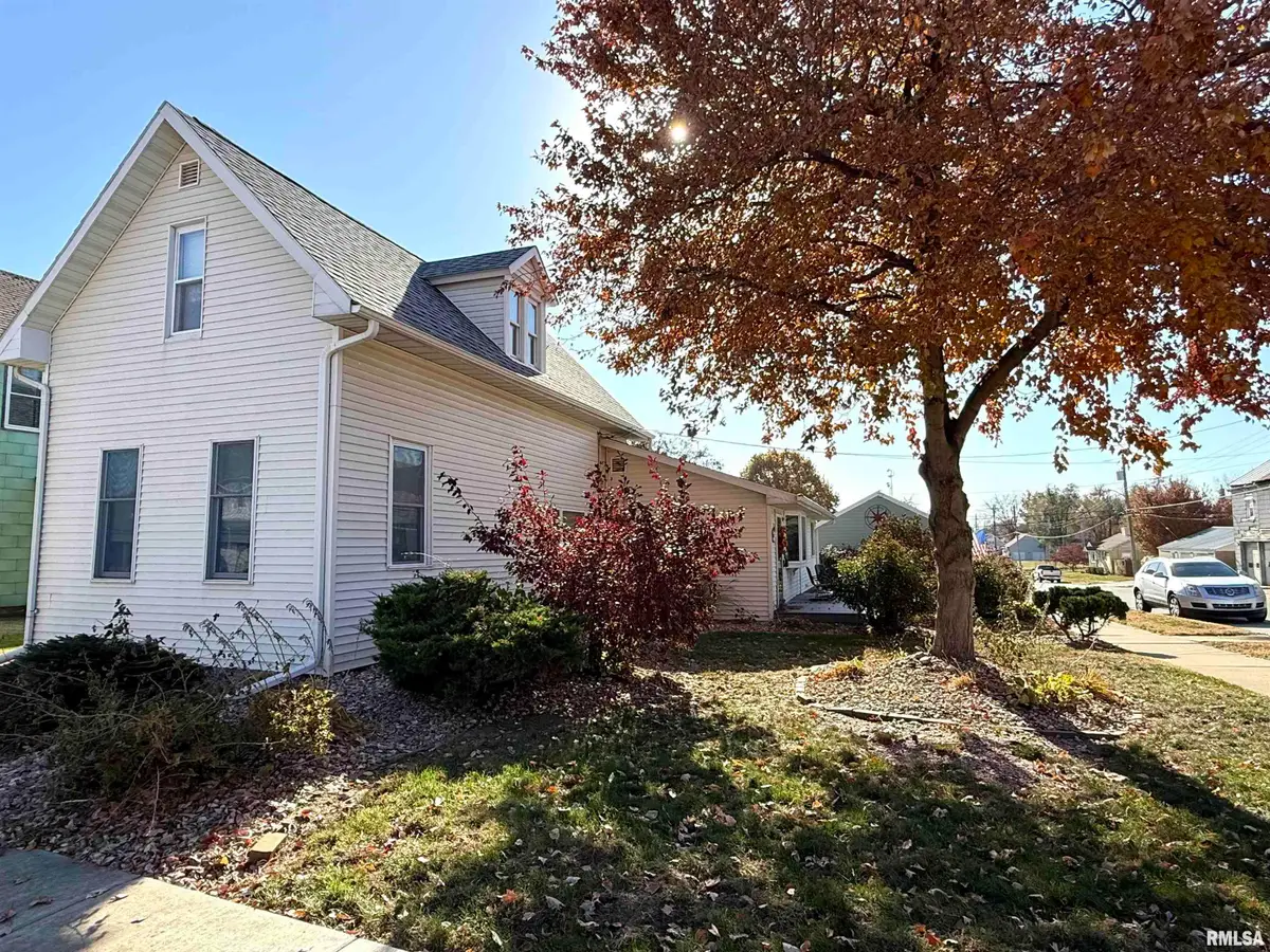 902 Adams Street, Quincy, IL 62301 - Image #1