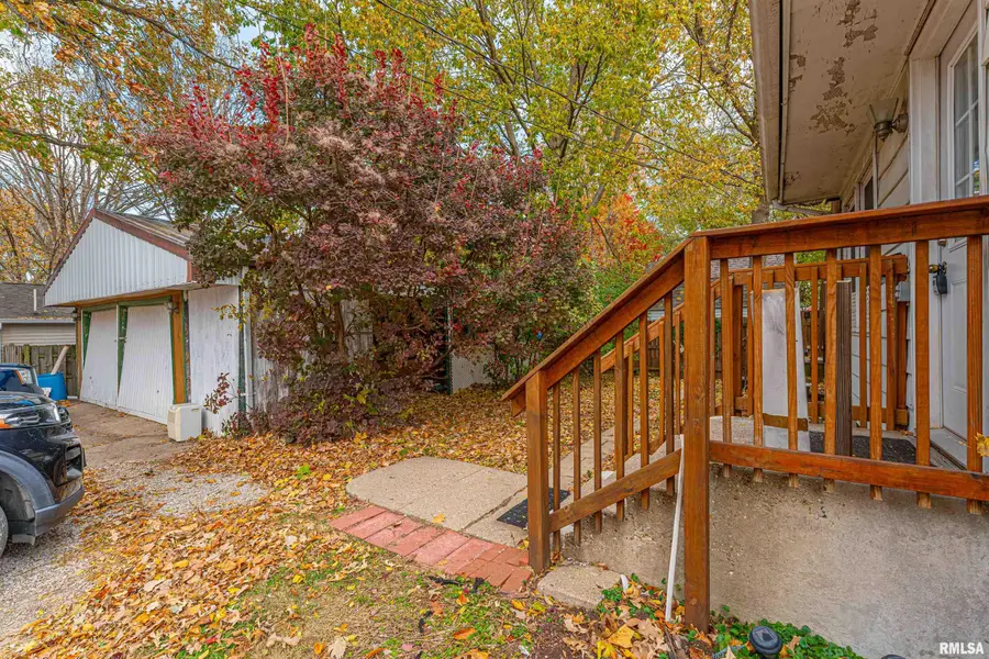 306 Woodlawn Road, Lincoln, IL 62656 - Image #3