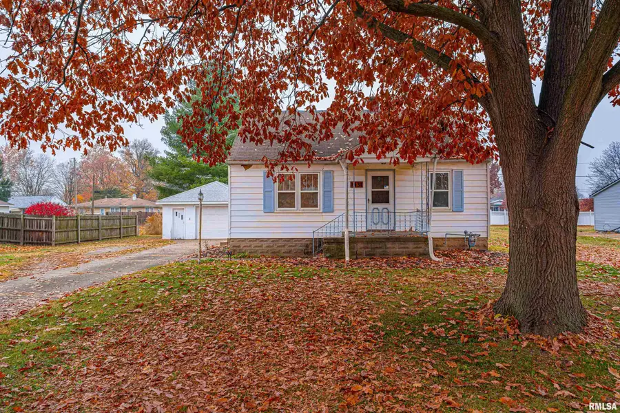 1431 N Ottawa Street, Lincoln, IL 62656 - Image #2