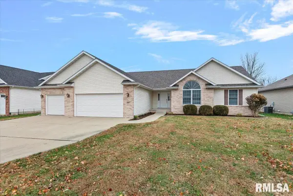 4817 Greenbriar Drive, Springfield, IL 62711