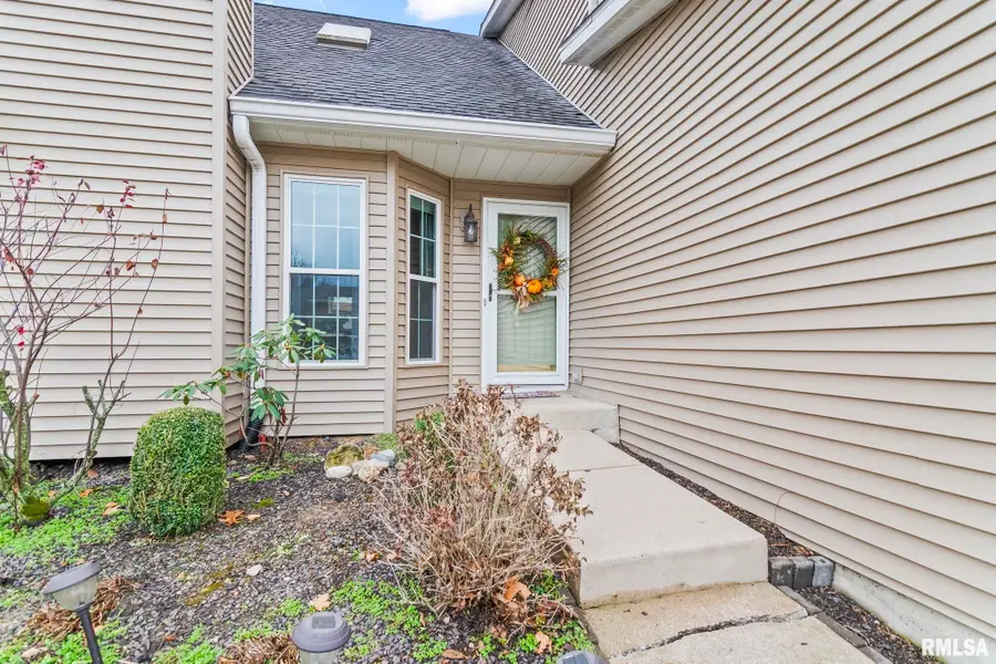 3 Woodbury Hill Lane, Springfield, IL 62711 - Image #3