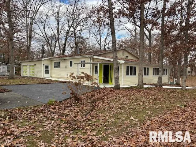 15296 Magnolia Drive, Girard, IL 62640 - Image #2