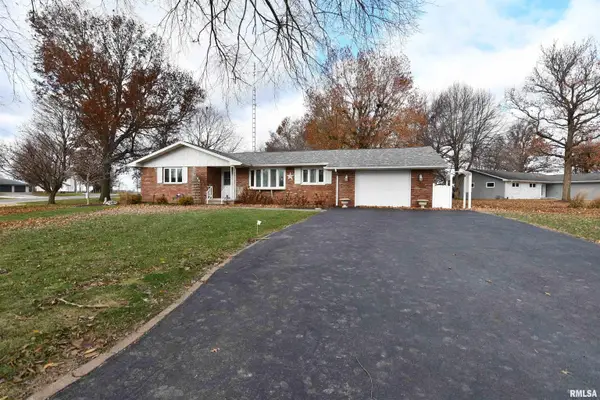 101 N Monroe Street, Morrisonville, IL 62546