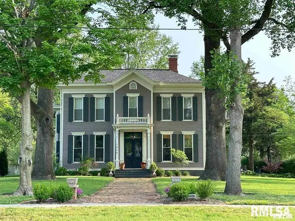 1430 W Lafayette Avenue, Jacksonville, IL 62650