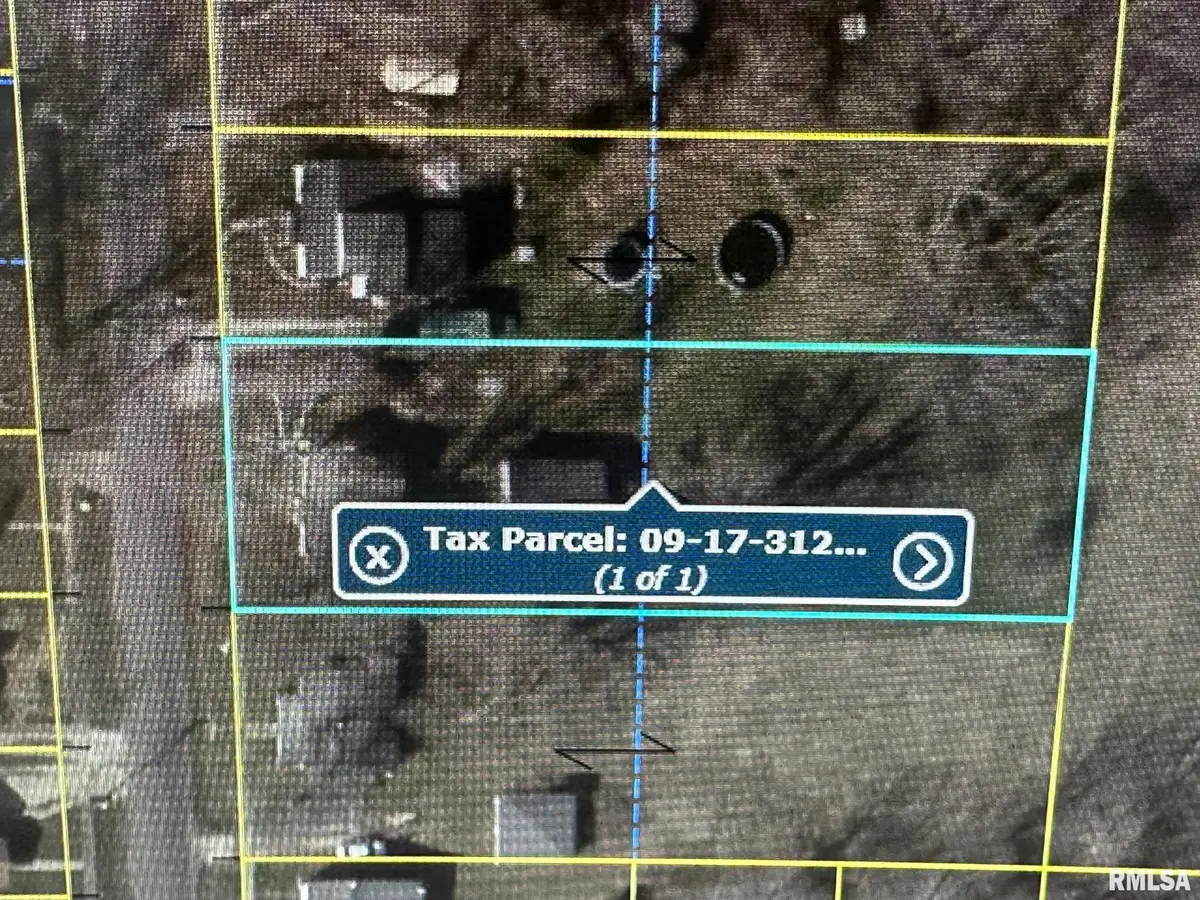 340 Pine Street, Jacksonville, IL 62650 - Image #1