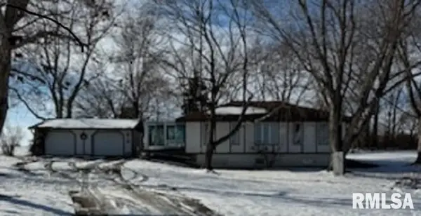 1397 Headen Road, Jacksonville, IL 62650