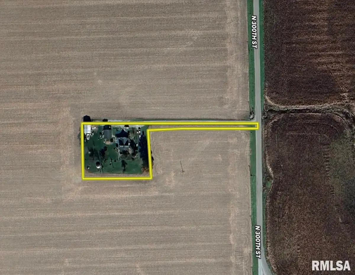 5757 N 300th Street, Casey, IL 62420 - Image #1