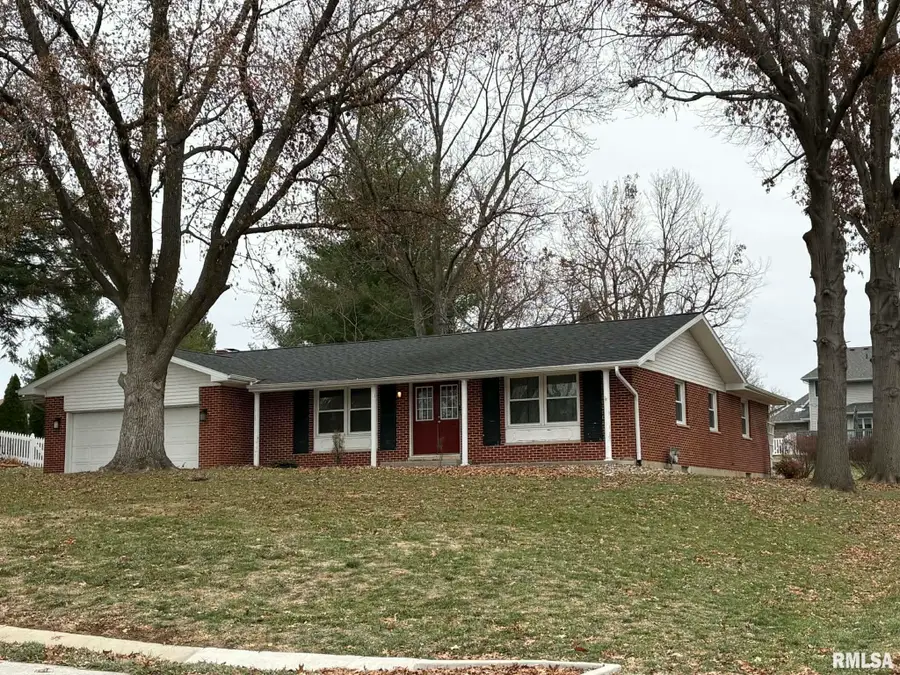 2111 Curved Creek Court, Quincy, IL 62301 - Image #2