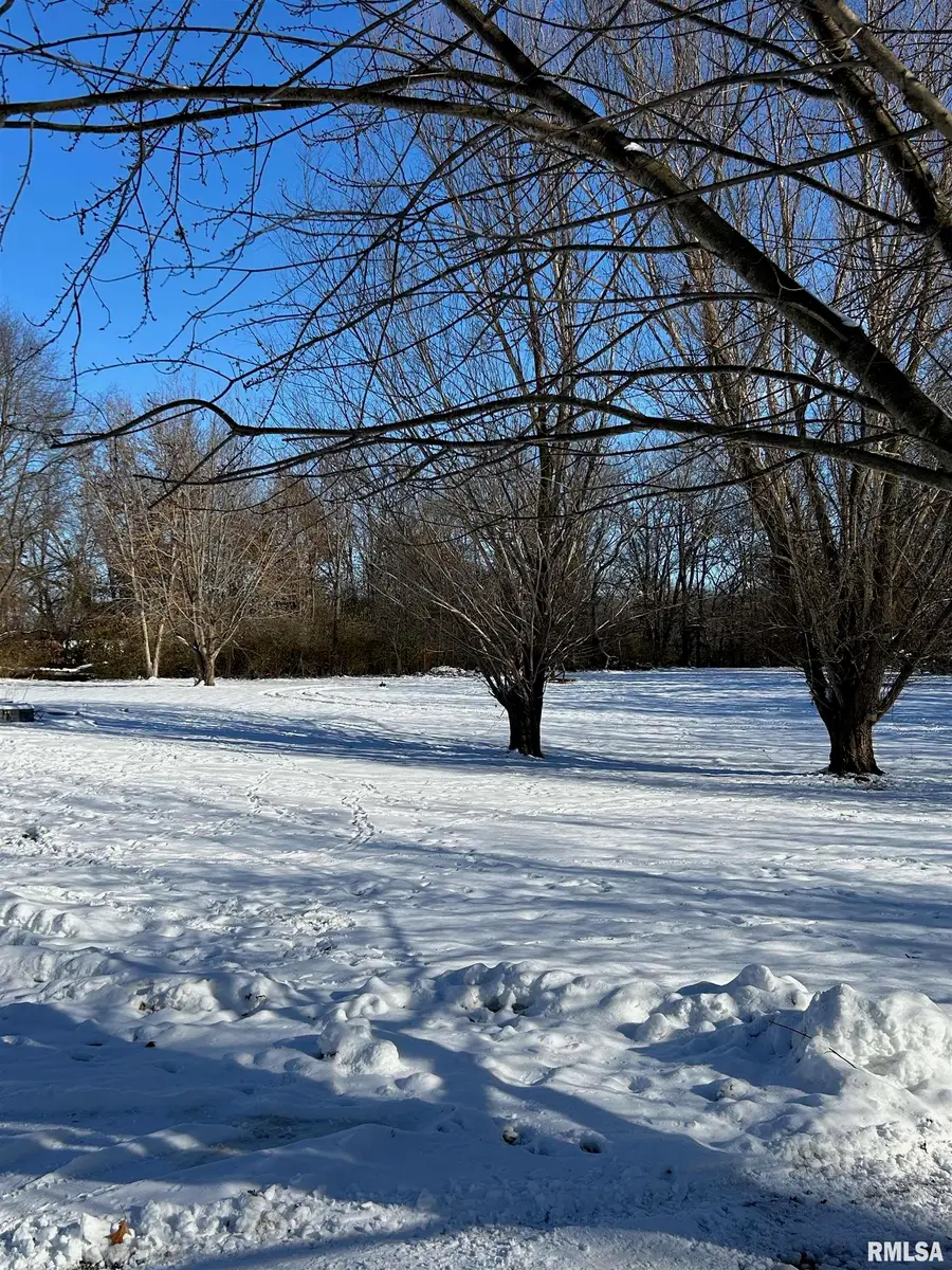 180 Etherton Lane, Springfield, IL 62712 - Image #2