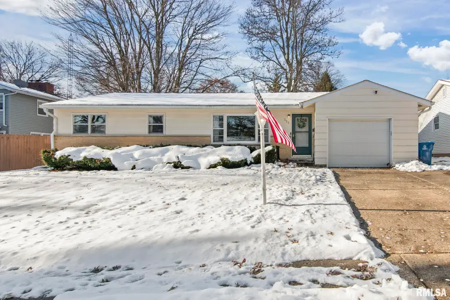 325 Cartwright Drive, Springfield, IL 62704 - Image #2