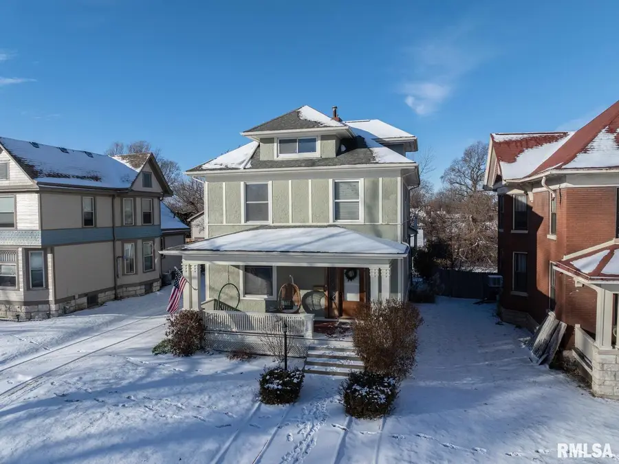 1235 N 8th Street, Quincy, IL 62301-1709 - Image #2