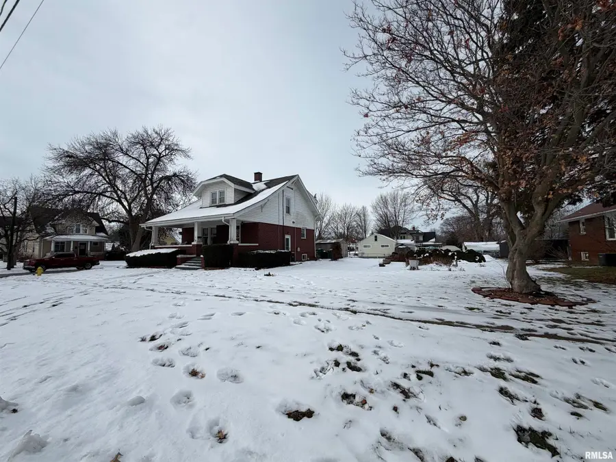 486 Lombard Street, Galesburg, IL 61401 - Image #2