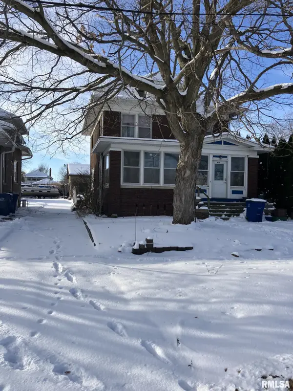 406 S A Street, Monmouth, IL 61462