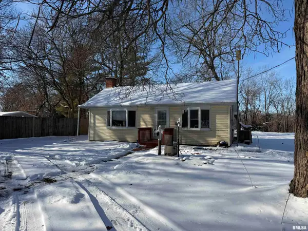 2499 County Highway 3 Highway, Oquawka, IL 61469