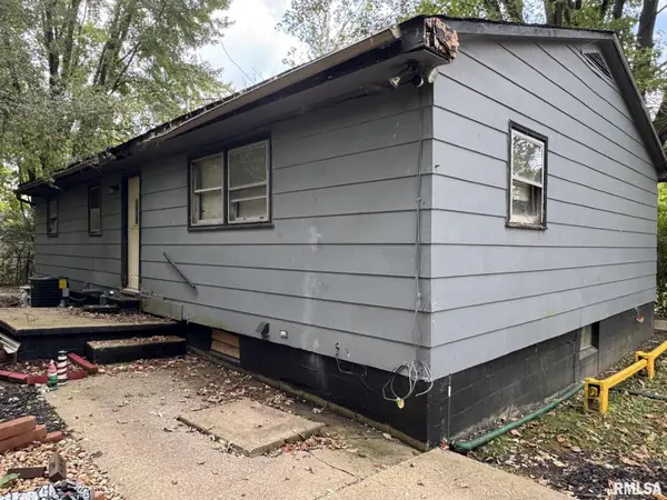 3110 N Peoria Road, Springfield, IL 62702