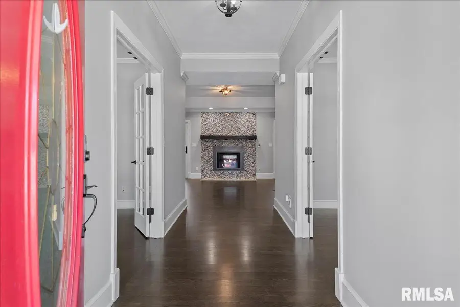 804 Fairfax Court, Springfield, IL 62702 - #3