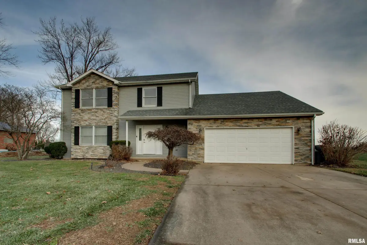 4915 Sunview Drive, Quincy, IL 62305 - Image #1