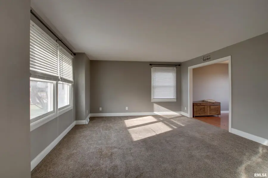 4915 Sunview Drive, Quincy, IL 62305 - Image #2