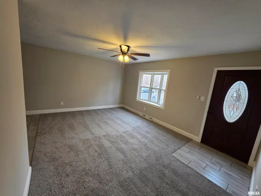 9 Bryant Lane, Springfield, IL 62702 - Image #3