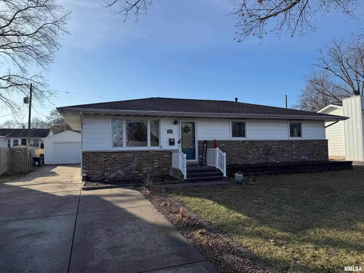 2212 W Washington Street, Springfield, IL 62702 - Image #1