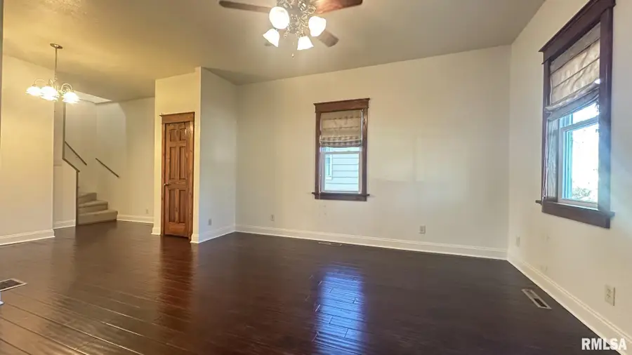 732 S 15th Street, Quincy, IL 62301 - Image #2