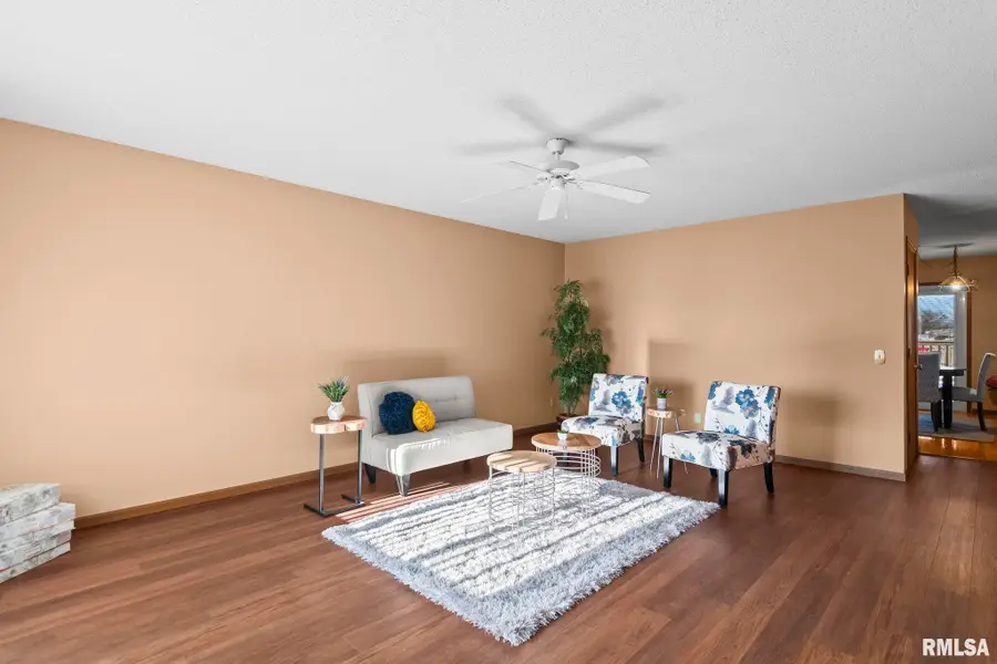 5214 Carlton Drive, Springfield, IL 62703 - Image #3