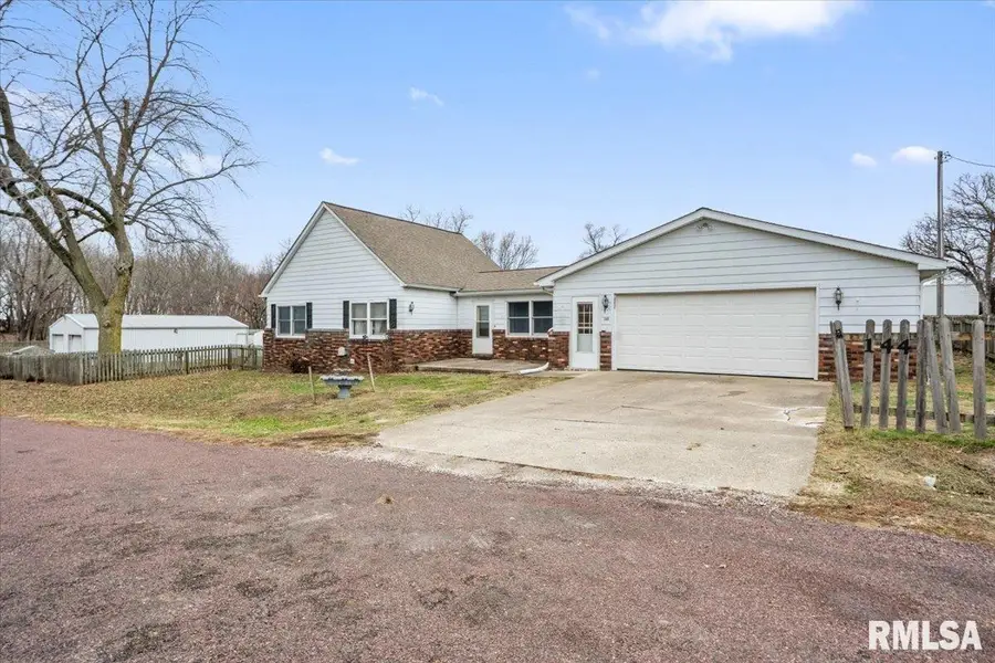 144 Moorshead Street, Divernon, IL 62530 - Image #2