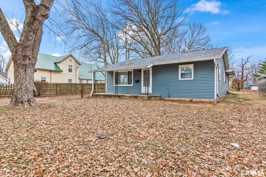 504 W Chestnut Street, Chatham, IL 62629 - Image #2