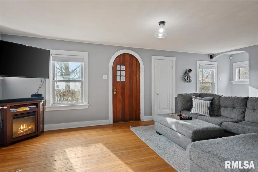 2021 Cardinal Drive, Springfield, IL 62704 - Image #3